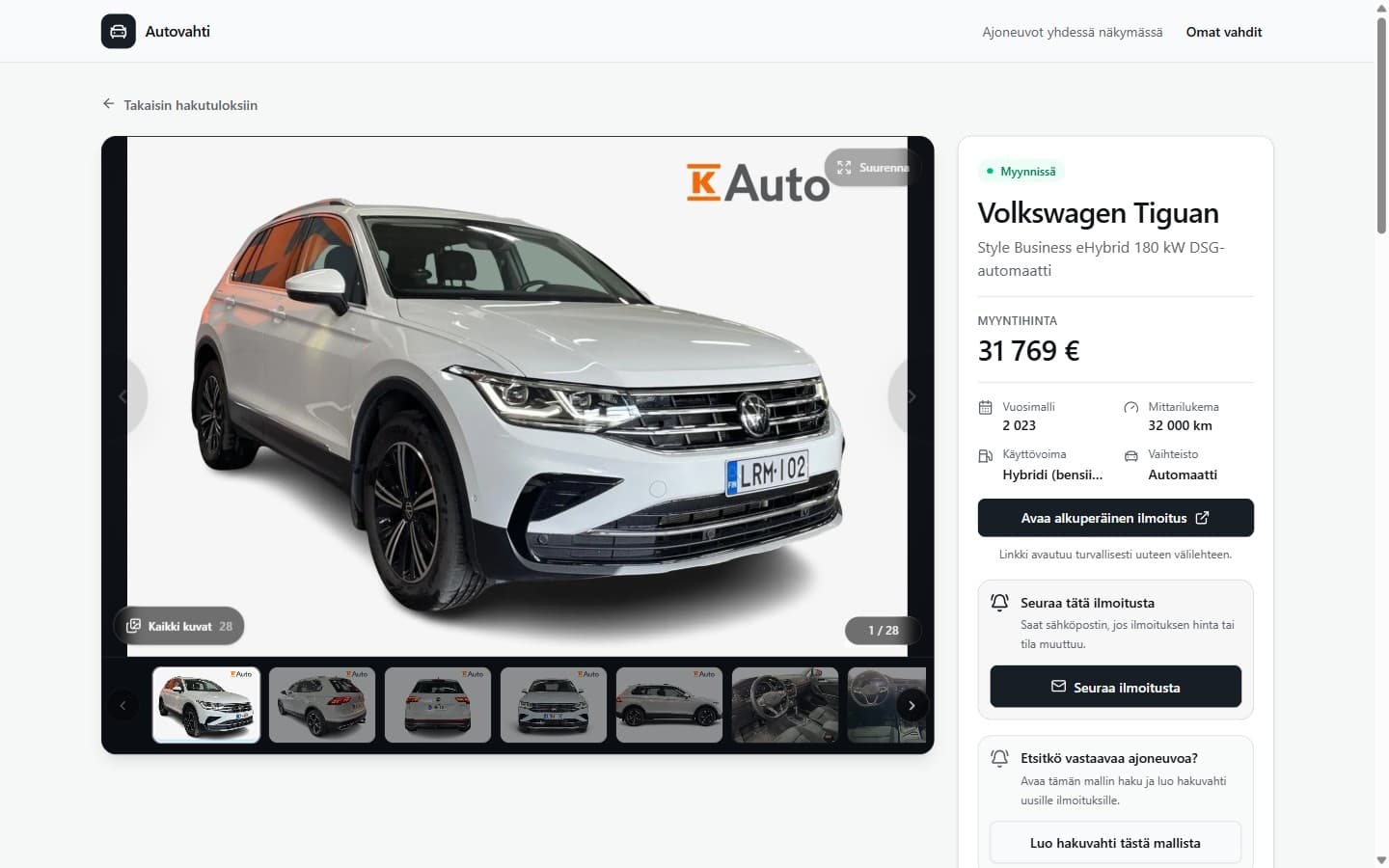 Autovahti vehicle page with an image gallery, normalized specifications, recorded price and listing-watch action.